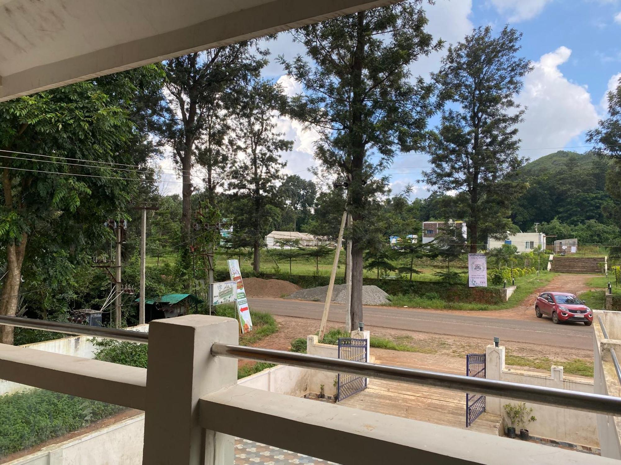 Natures Nest Araku Resort Buitenkant foto