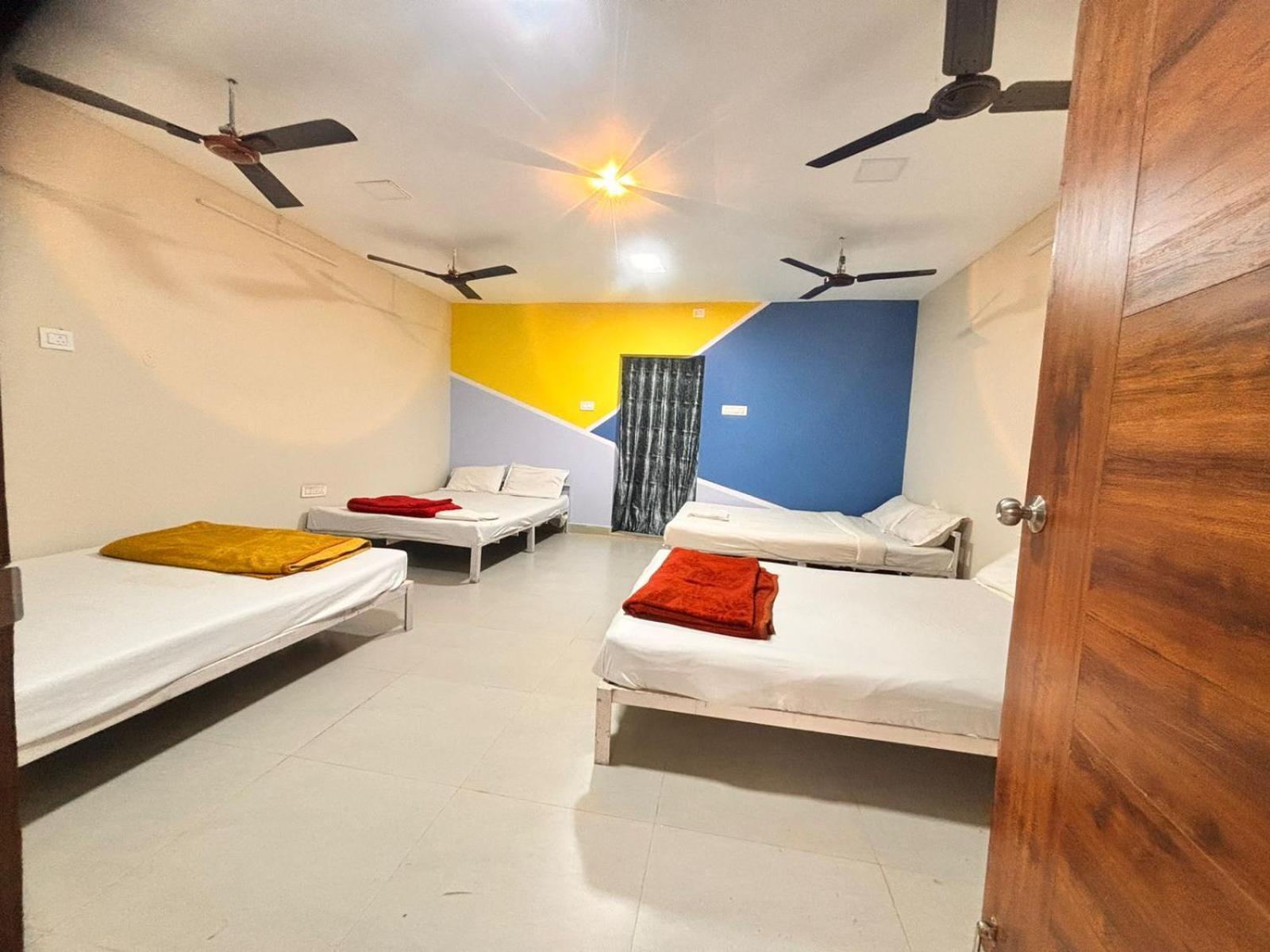 Natures Nest Araku Resort Buitenkant foto